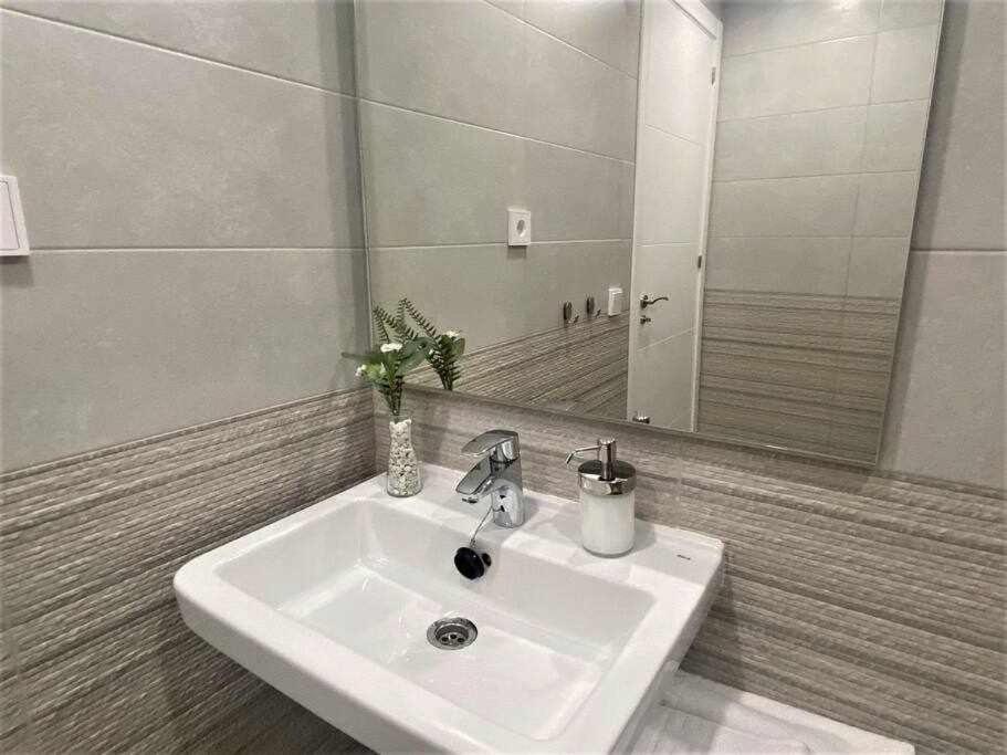XV Apartamentos Morales & Arnal Estepona Eksteriør bilde